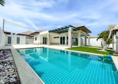 Orchid Paradise Homes: Nice 3 Bedroom Pool Villa