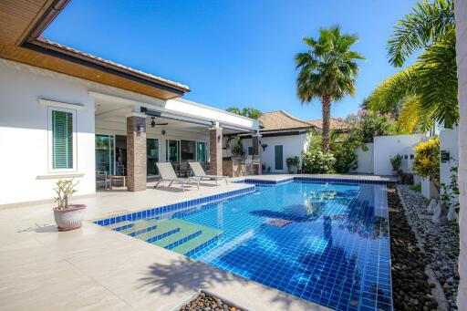 Orchid Paradise Homes: Superb 3 Bed Pool Villa