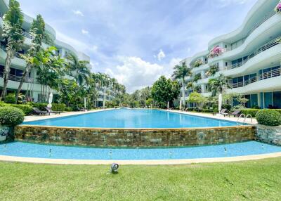 Baan Chai Talay: Large 2 Bedroom Condo