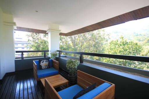 Hunsa: Large 3 Bedroom Apartment