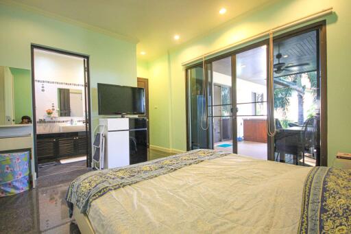 Nice Breeze 3: Quiet 3 Bedroom Villa