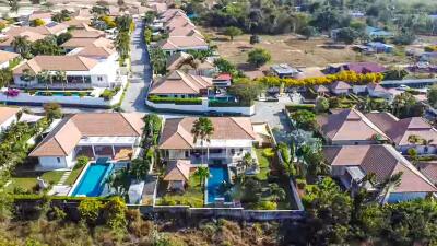 The Views: 3 Bedroom Pool Villa