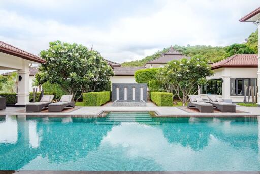 BelVida Estates: Luxury 6 Bedroom Pool Villa