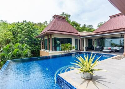 7 Bedroom Sea View Pool Villa