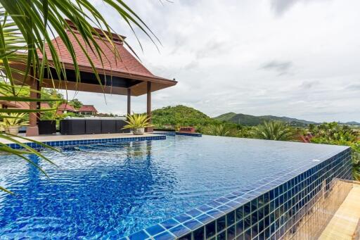 7 Bedroom Sea View Pool Villa