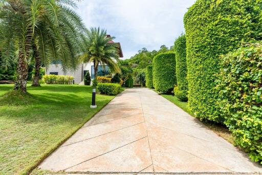 7 Bedroom Sea View Pool Villa