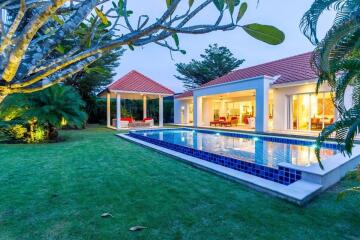 Baan Ing Phu: Luxury 3 Bedroom Pool Villa