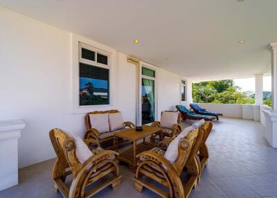 Palm Village: 2 Storey, 6 Bedroom Pool Villa