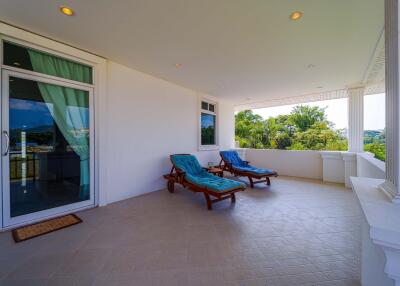 Palm Village: 2 Storey, 6 Bedroom Pool Villa