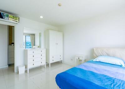 Baan Suan Rim Sai: 3 Bedroom Condo
