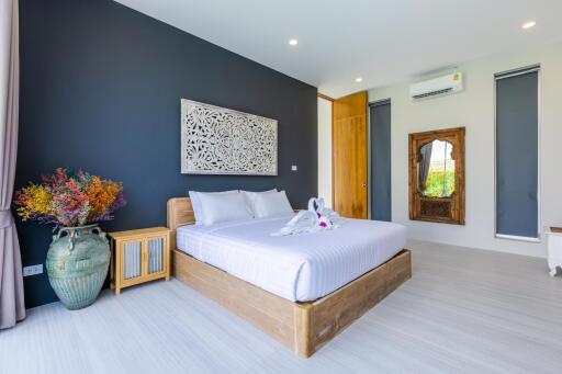 Phu Montra K-Haad: 4 Bed Pool Villa