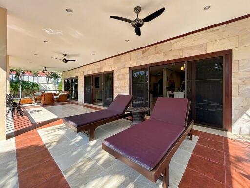 Crystal View: 3 Bedroom Pool Villa