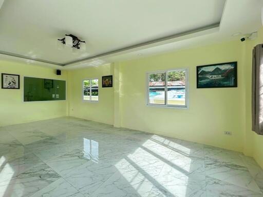 Private 3 Bedroom Villa For Sale On Soi 6