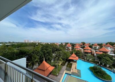 Boathouse: 2 Bed Sea View Condo