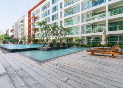 The Breeze: Modern 2 Bed Condo
