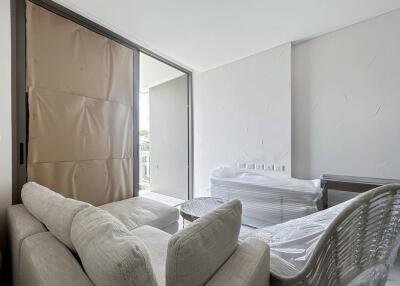 Veranda Residence: Luxury 1 Bed Sea View Condo