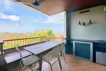 Blue Mountain: 2 Bedroom Condo