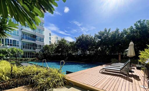 Baan View Viman: 2 Bed Pool Access Condo