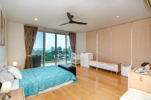 The Breeze: 3 Bedroom Penthouse