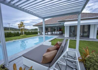 Mali Vista - New Development: 3 Bedroom Pool Villa