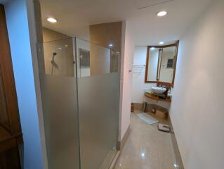 Baan Rom Ruen: Luxury 3 Bed Sea View Condo