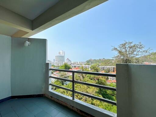 Hua Hin Blue Wave: 2 Bed Sea View Condo