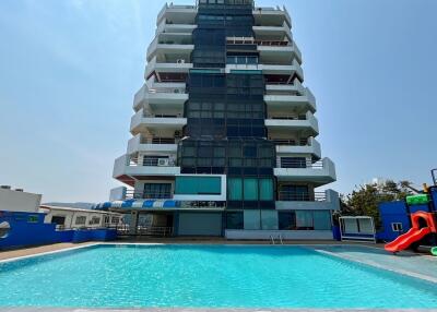 Hua Hin Blue Wave: 2 Bed Sea View Condo