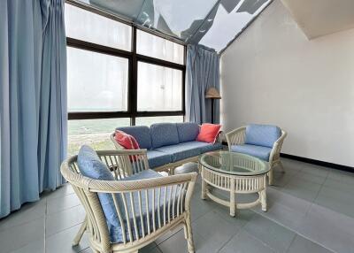 Hua Hin Blue Wave: 2 Bed Sea View Condo