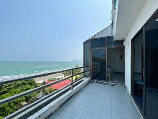 Hua Hin Blue Wave: 2 Bed Sea View Condo