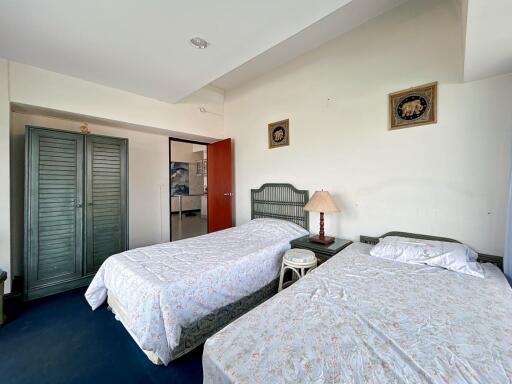 Hua Hin Blue Wave: 2 Bed Sea View Condo