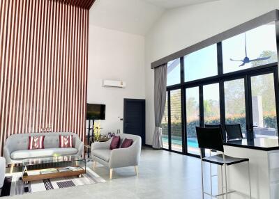 Sanctuary Lakes - New Development: 3 Bedroom Pool Villa