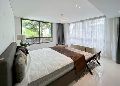 Veranda Residence - New Development: 3 Bed Condo