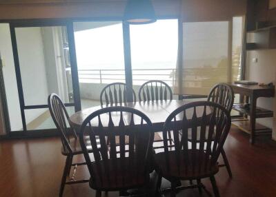 Palm Pavilion: 2 Bed Sea View Condo