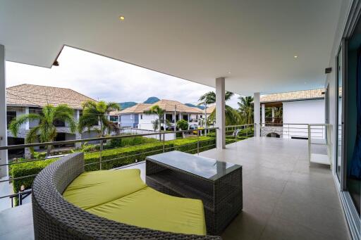 Modern 4 Bedroom Pool Villa in Good Location