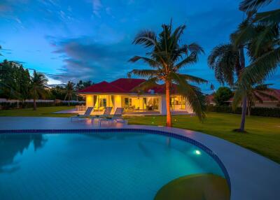 Private 6 Bedroom Pool Villa