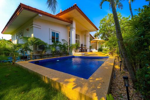 2 Bedroom Bali Style Pool Villa