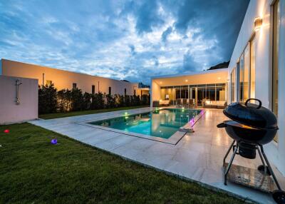 Modern 4 Bedroom Pool Villa