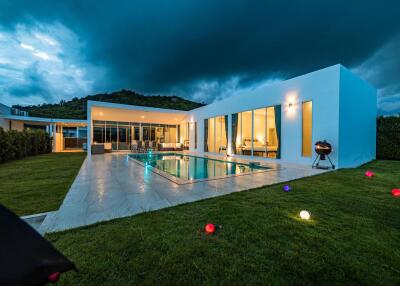 Modern 4 Bedroom Pool Villa