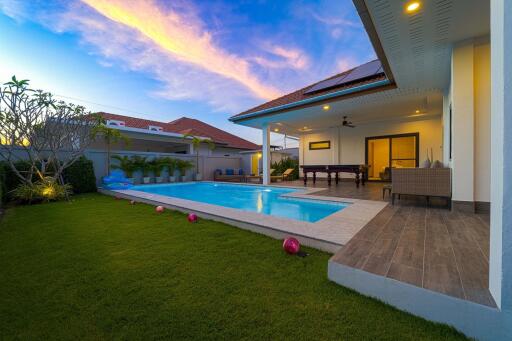 Modern 3 Bedroom Private Pool Villa