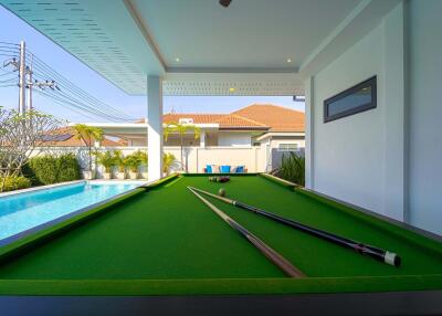 Modern 3 Bedroom Private Pool Villa