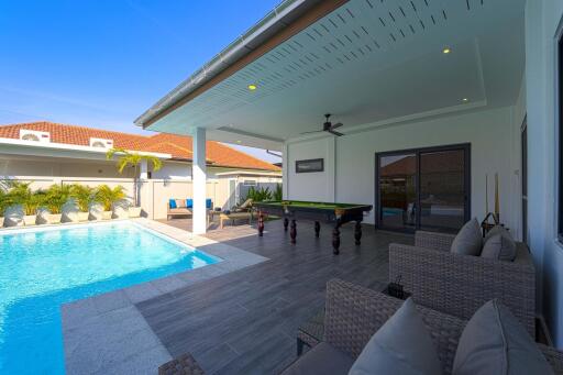 Modern 3 Bedroom Private Pool Villa