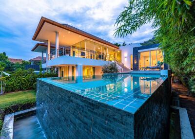 Phu Montra Villa With Ocean View