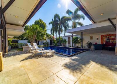 3 Bedroom Pool Villa in Great Location