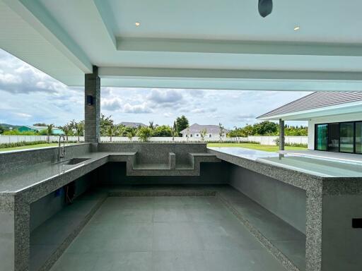 Modern 4 Bed Pool Villa on Large Land Plot