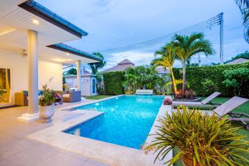 Mali Prestige: 3 Bedroom Pool Villa