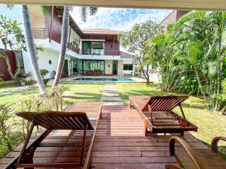 4 Bed Pool Villa, 200m from Dolphin Bay Beach