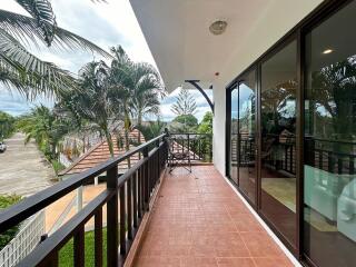 The Heights 2: 3 Bedroom Pool Villa