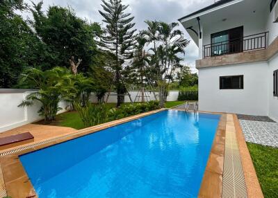 The Heights 2: 3 Bedroom Pool Villa