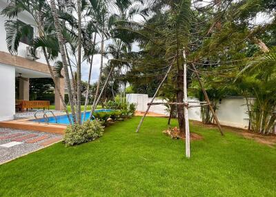 The Heights 2: 3 Bedroom Pool Villa