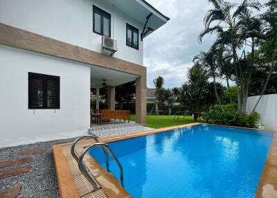 The Heights 2: 3 Bedroom Pool Villa